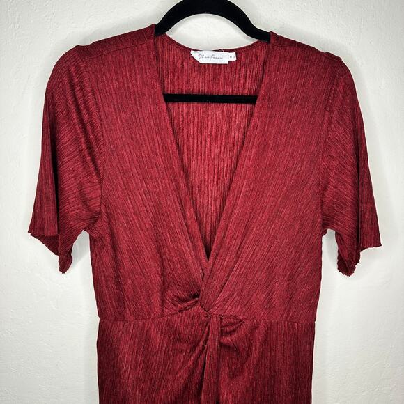 All in Favor Dolman Plisse Textured Short Sleeve Burgundy Midi Dress Medium - Picture 5 of 15